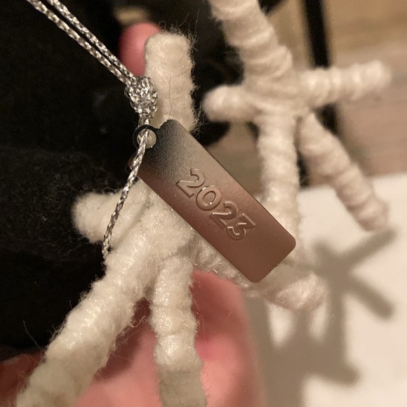 Hyde & EEK! Boutique Target Featherly Friends Bird Figurine Radley 2023 - Picture 12 of 12